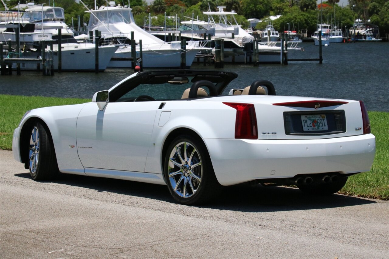 2008 Cadillac XLR-V   - Photo 5 - Stuart, FL 34997