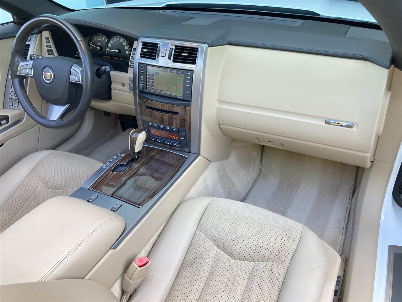 2008 Cadillac XLR-V   - Photo 19 - Stuart, FL 34997