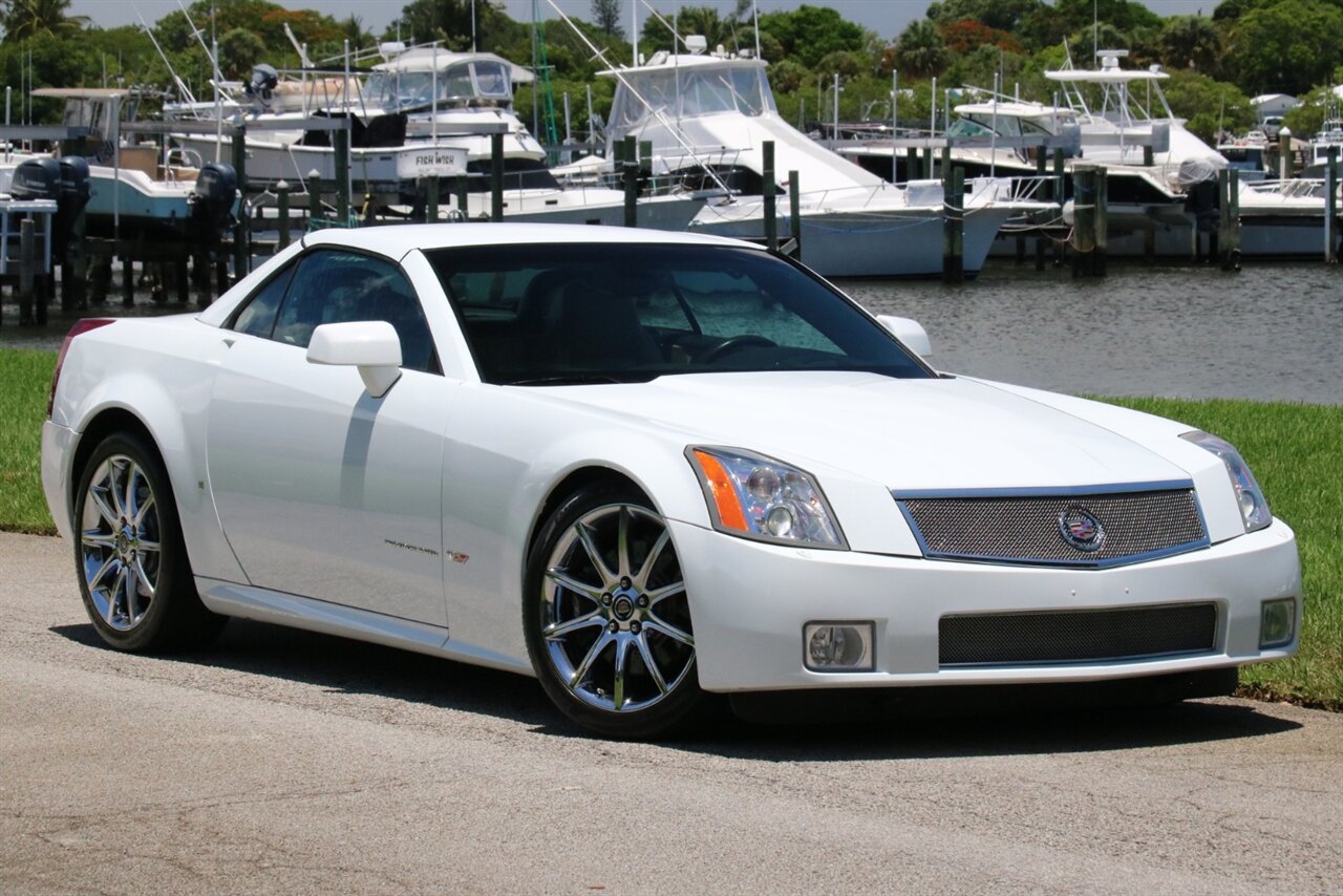 2008 Cadillac XLR-V   - Photo 4 - Stuart, FL 34997