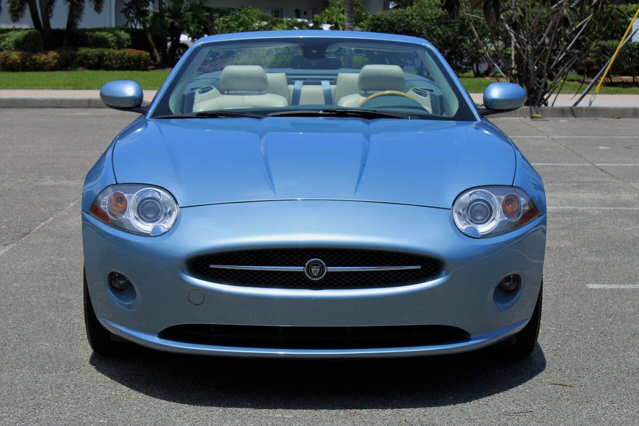 2007 Jaguar XK Convertible   - Photo 8 - Stuart, FL 34997