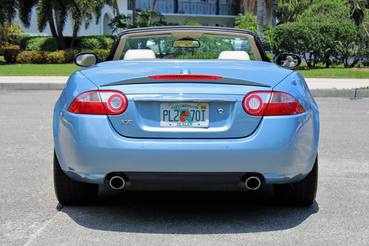 2007 Jaguar XK Convertible   - Photo 9 - Stuart, FL 34997