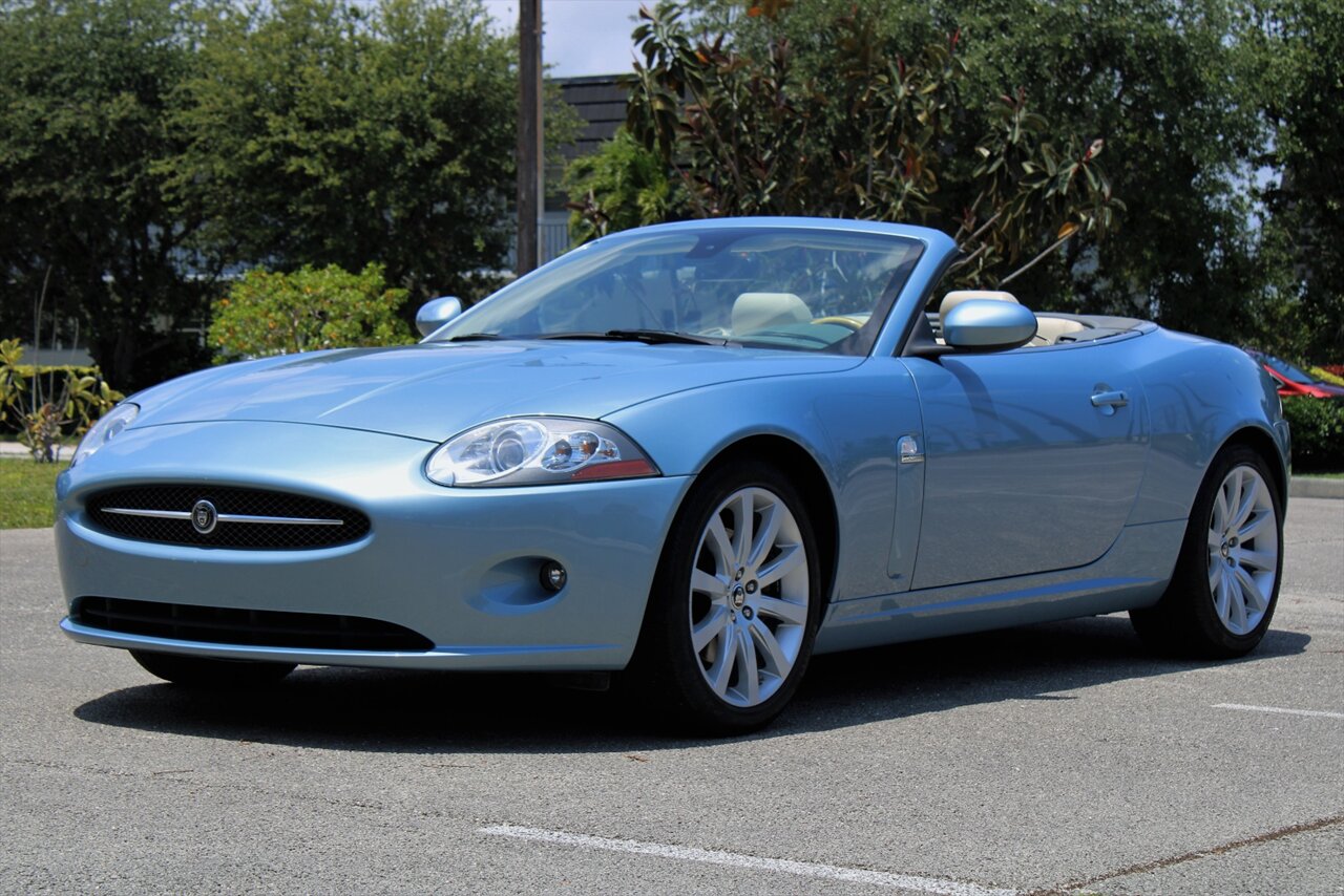 2007 Jaguar XK Convertible   - Photo 11 - Stuart, FL 34997