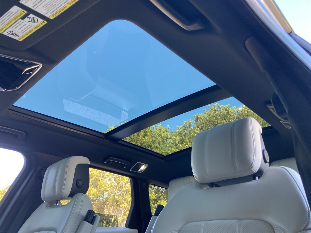 2019 Land Rover Range Rover Sport Supercharged Dynamic - Photo 34 - Stuart, FL 34997