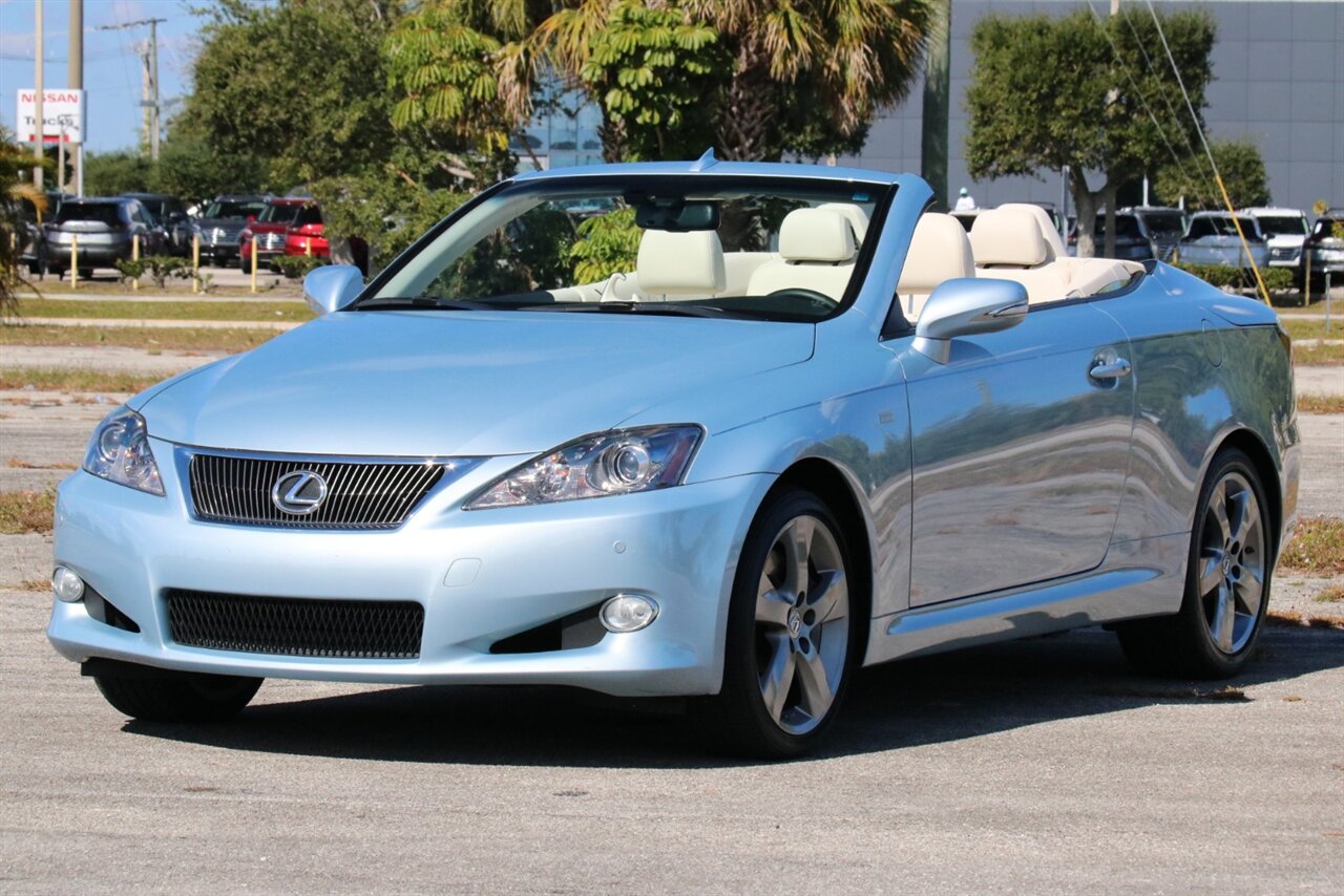 2010 Lexus IS 350C - Photo 10 - Stuart, FL 34997