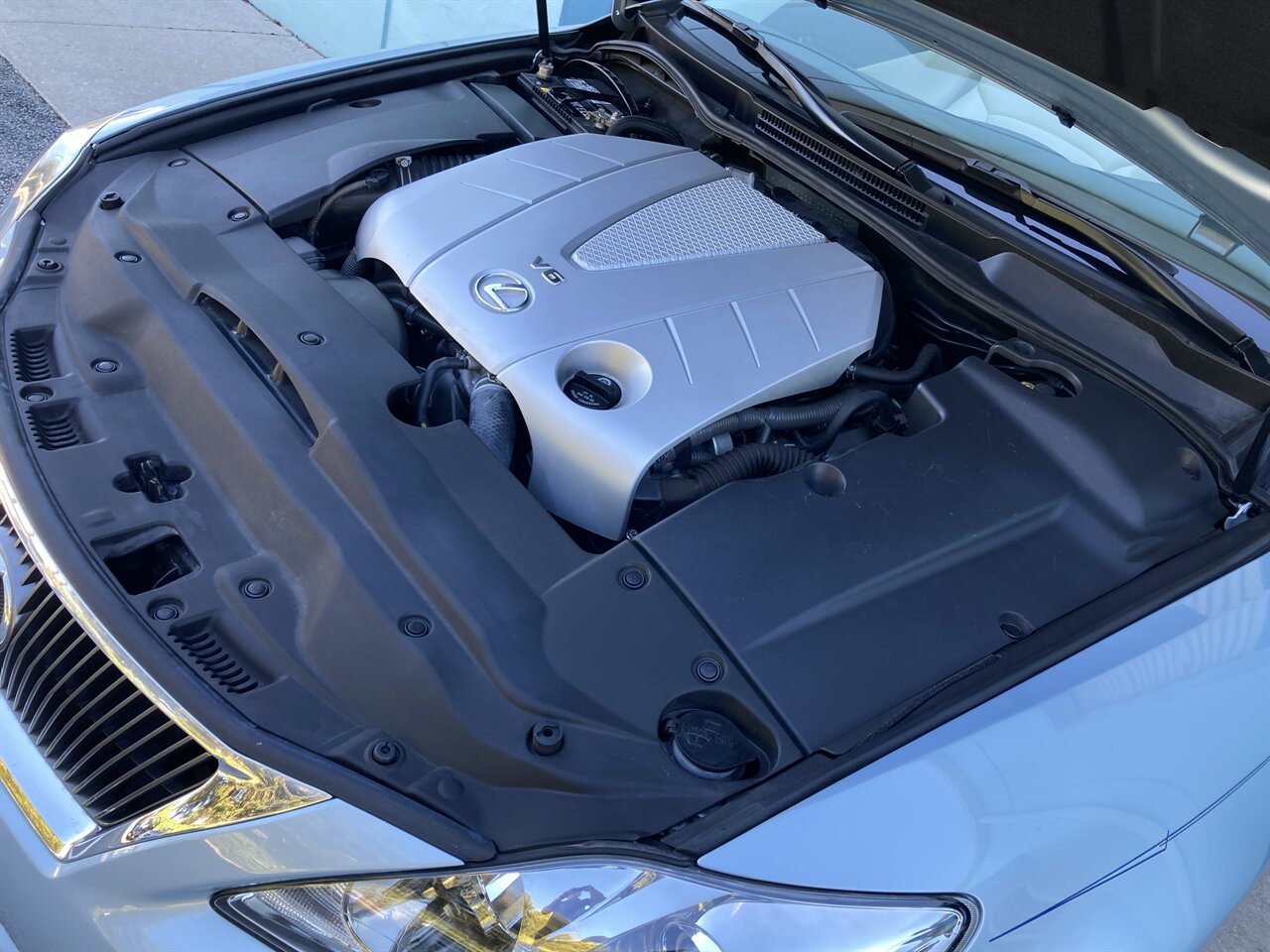 2010 Lexus IS 350C   - Photo 35 - Stuart, FL 34997