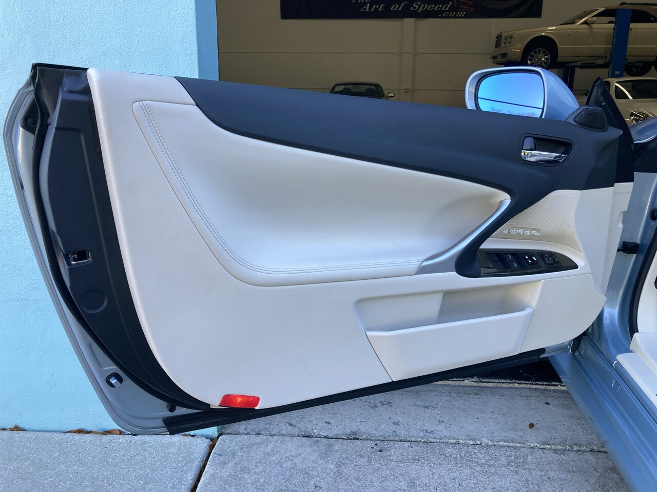 2010 Lexus IS 350C   - Photo 27 - Stuart, FL 34997