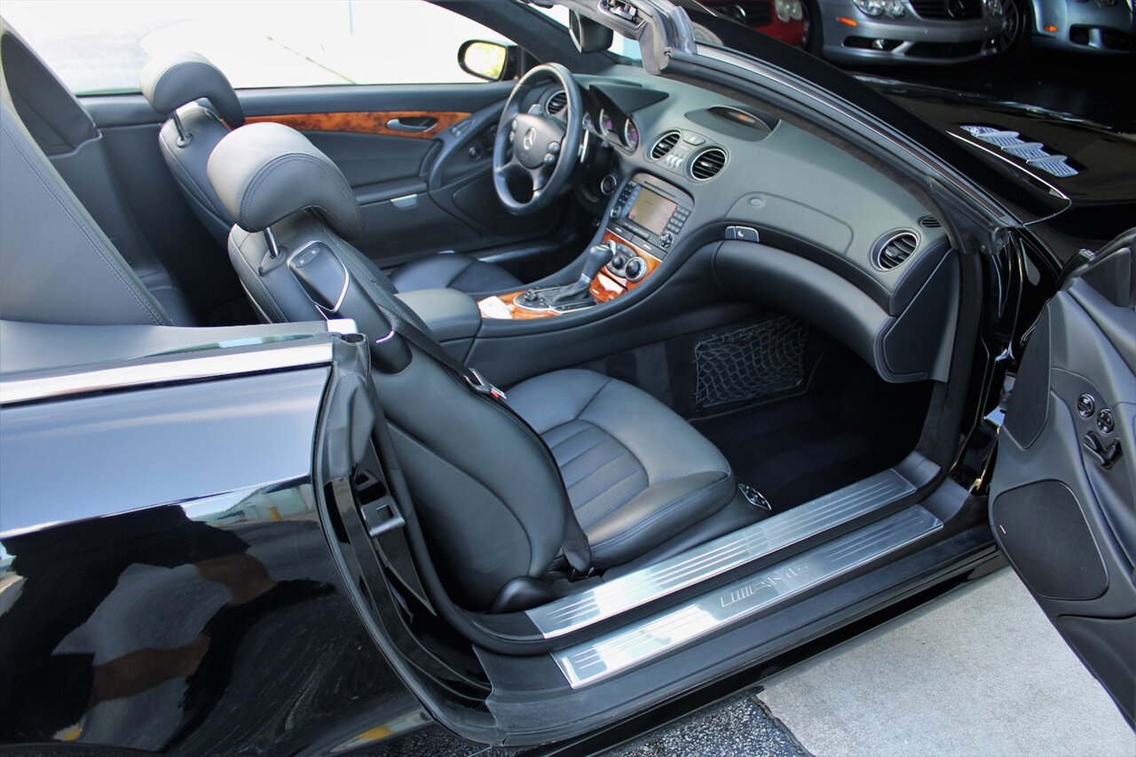 2007 Mercedes-Benz SL 55 AMG   - Photo 17 - Stuart, FL 34997