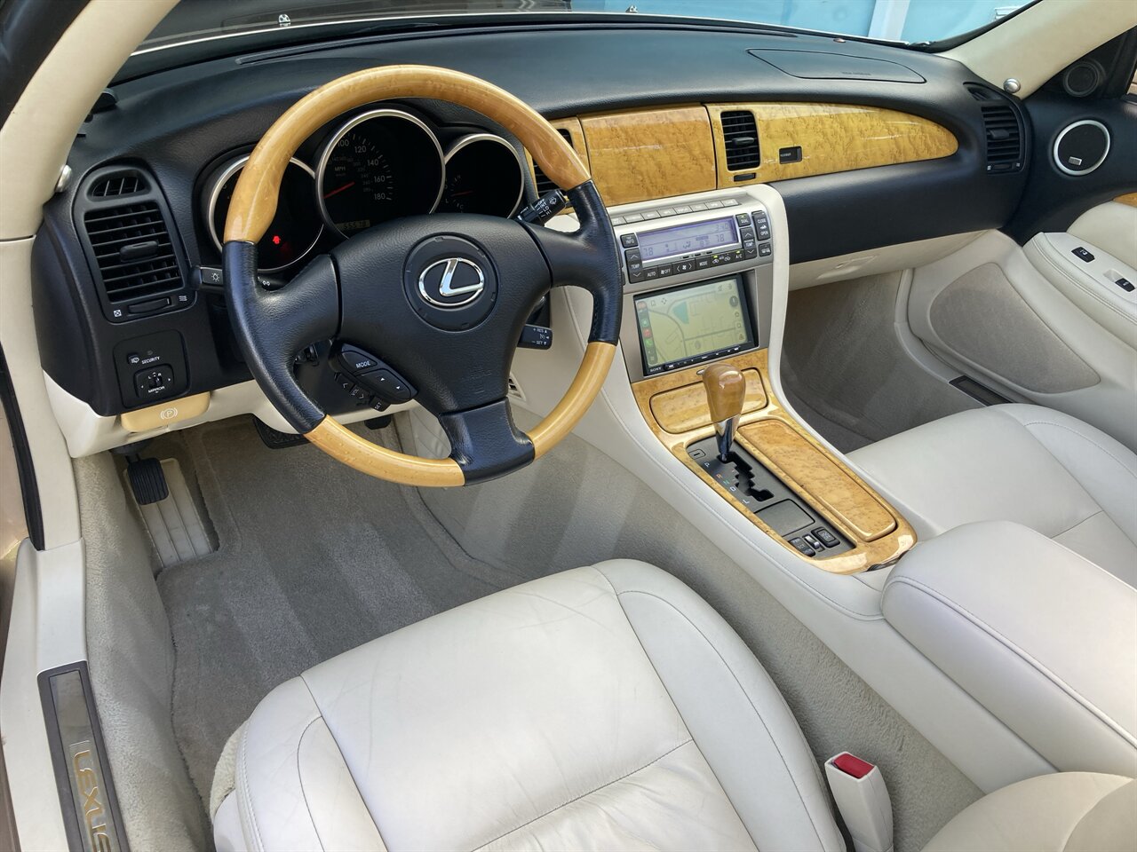 2005 Lexus SC 430 - Photo 18 - Stuart, FL 34997