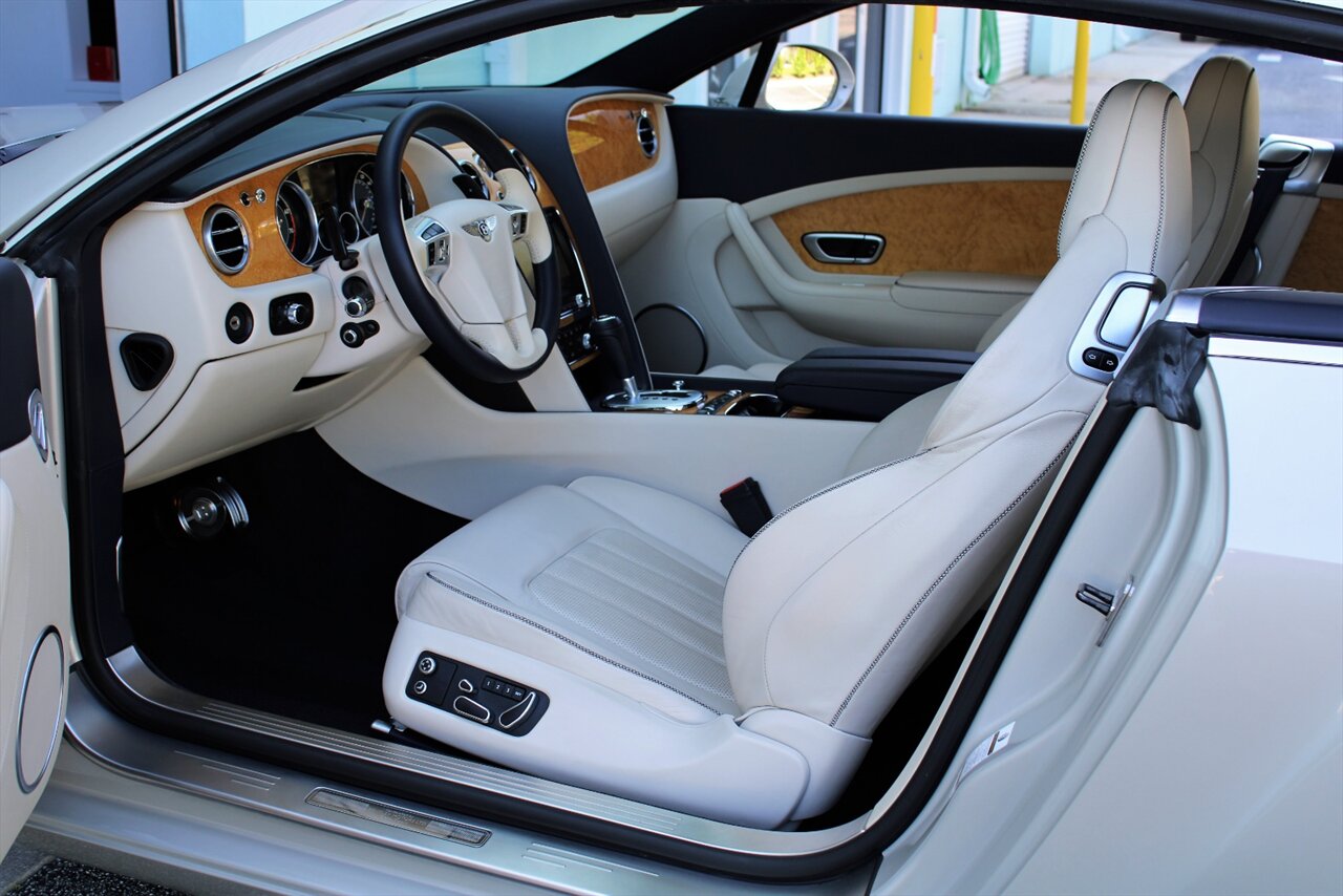 2012 Bentley Continental GT W12   - Photo 15 - Stuart, FL 34997