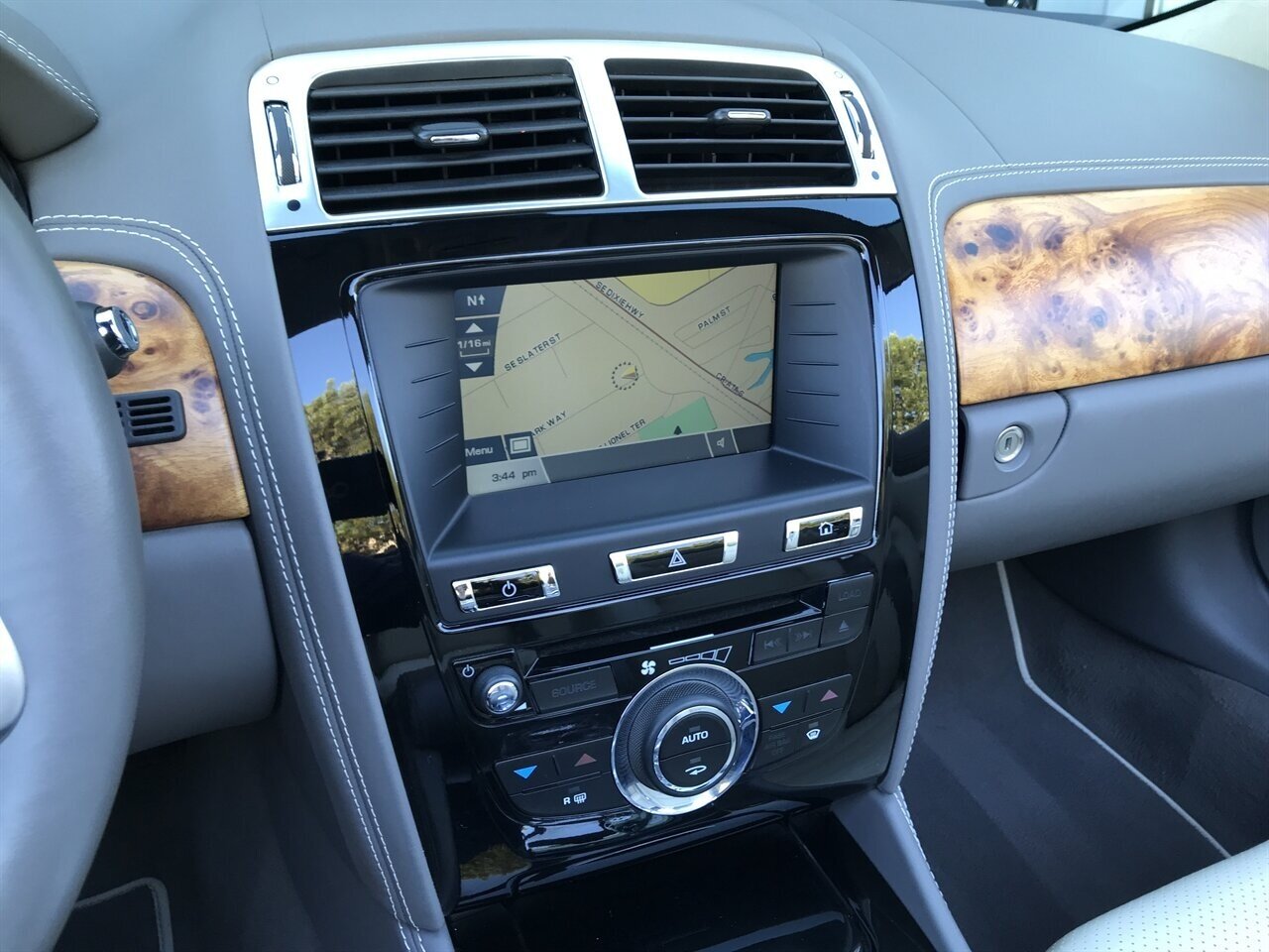 2013 Jaguar XK   - Photo 24 - Stuart, FL 34997