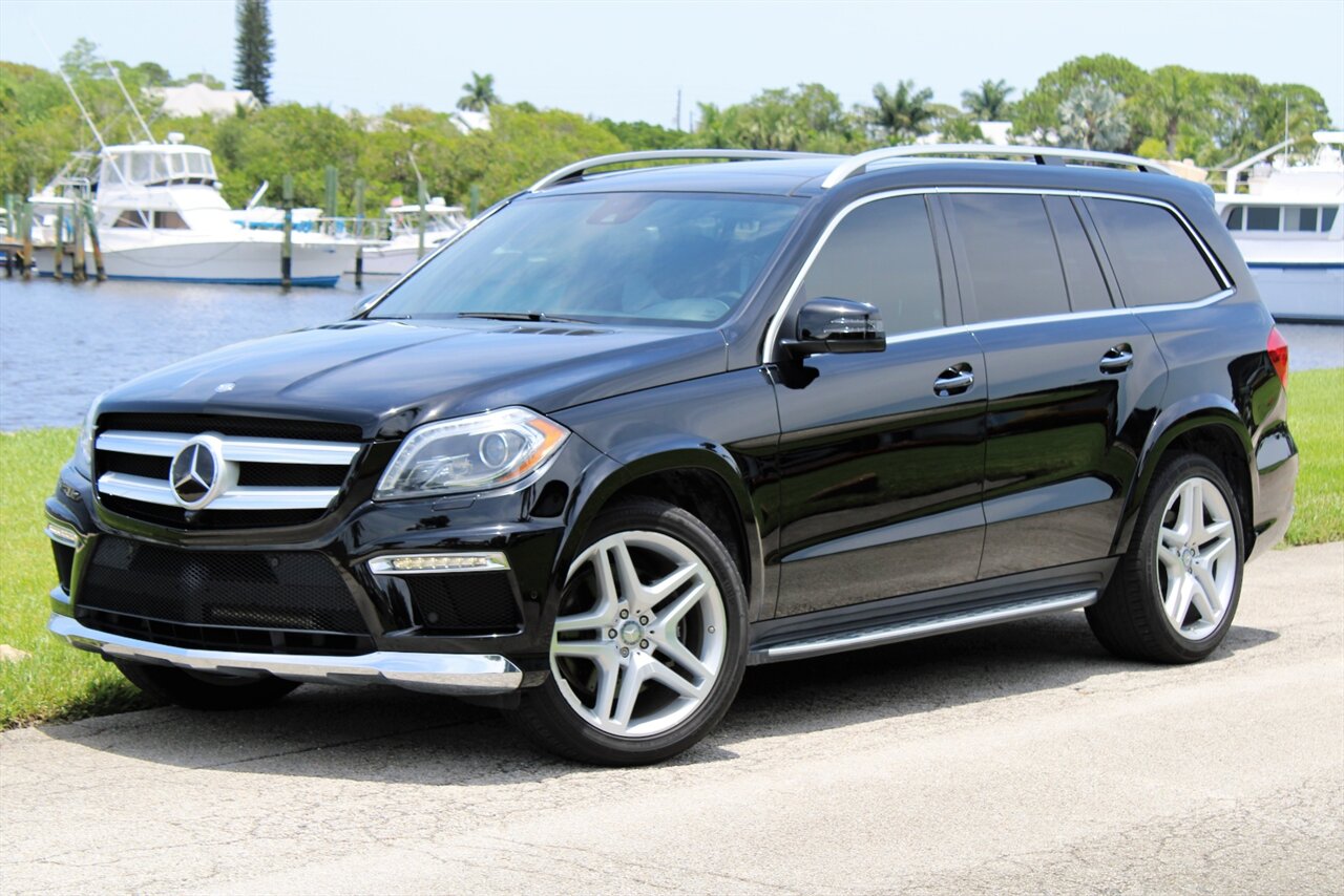 2014 Mercedes-Benz GL 550 4MATIC   - Photo 1 - Stuart, FL 34997