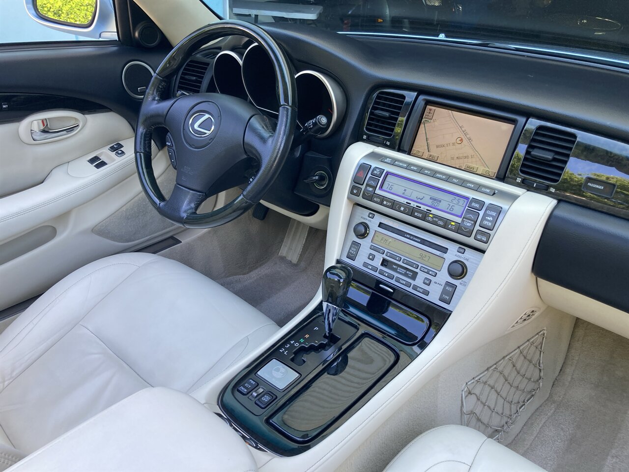2004 Lexus SC 430 Pebble Beach Edition   - Photo 2 - Stuart, FL 34997