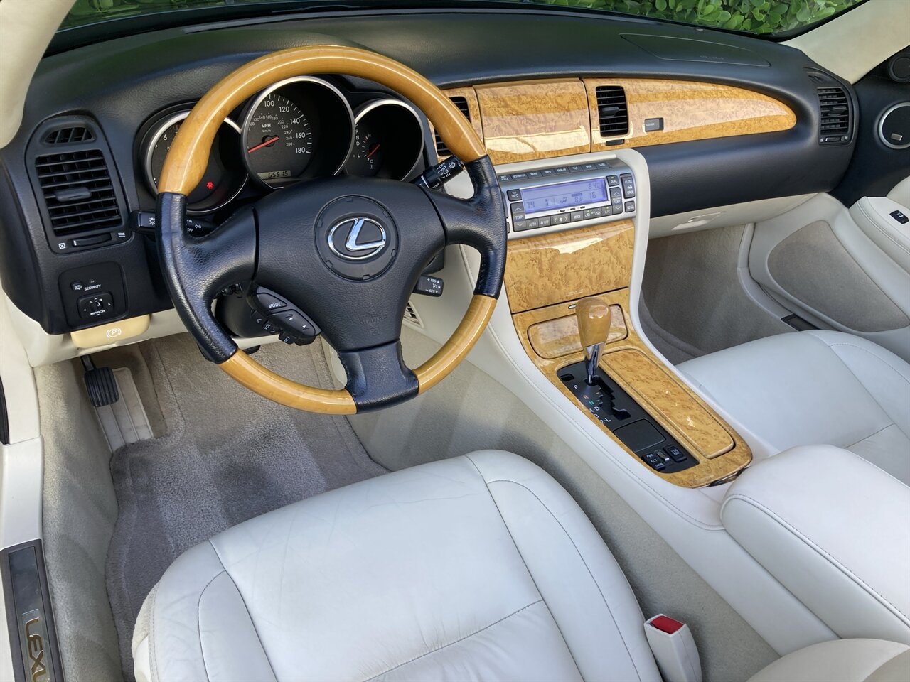 2005 Lexus SC 430 - Photo 18 - Stuart, FL 34997