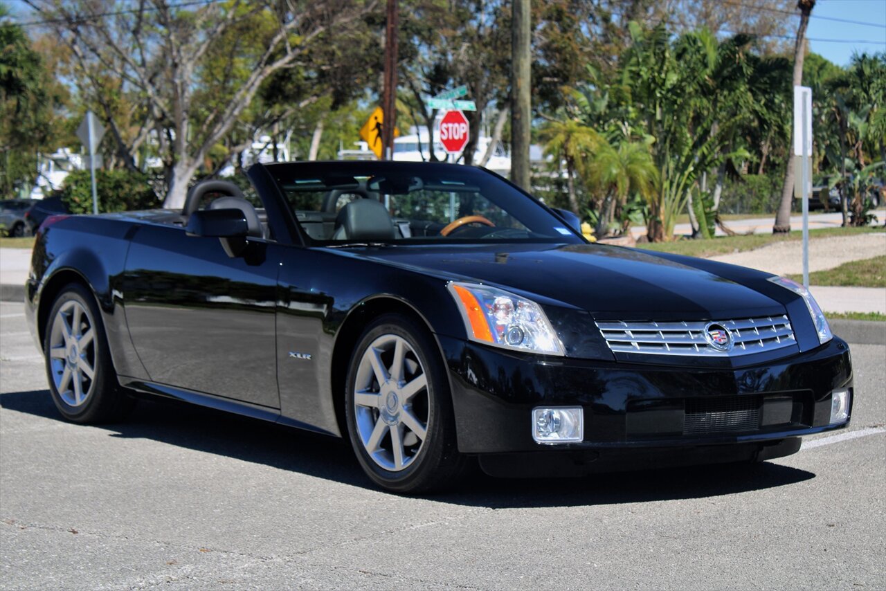 2005 Cadillac XLR   - Photo 8 - Stuart, FL 34997