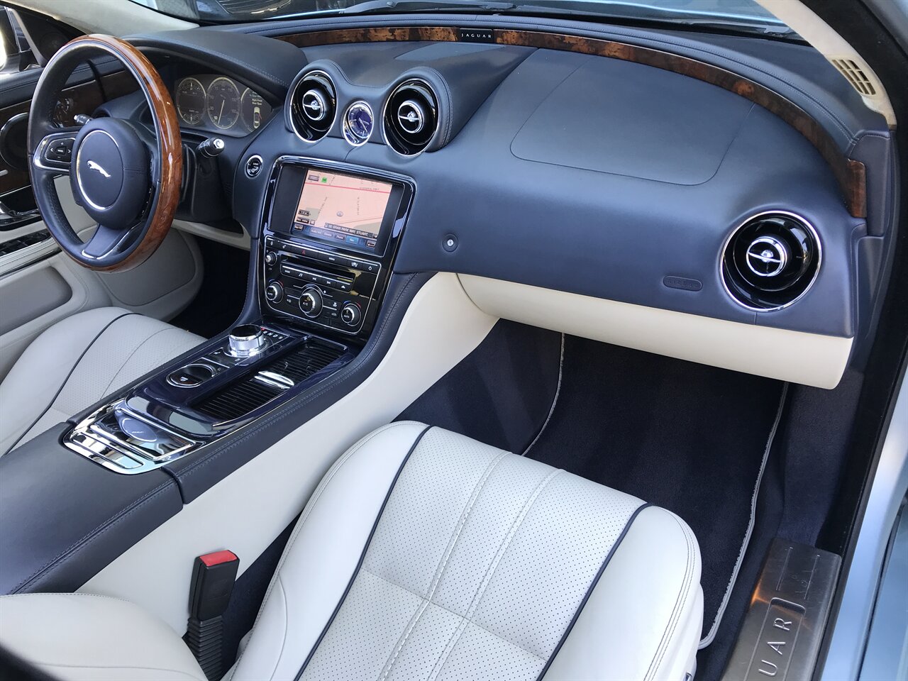 2012 Jaguar XJ Supercharged   - Photo 23 - Stuart, FL 34997