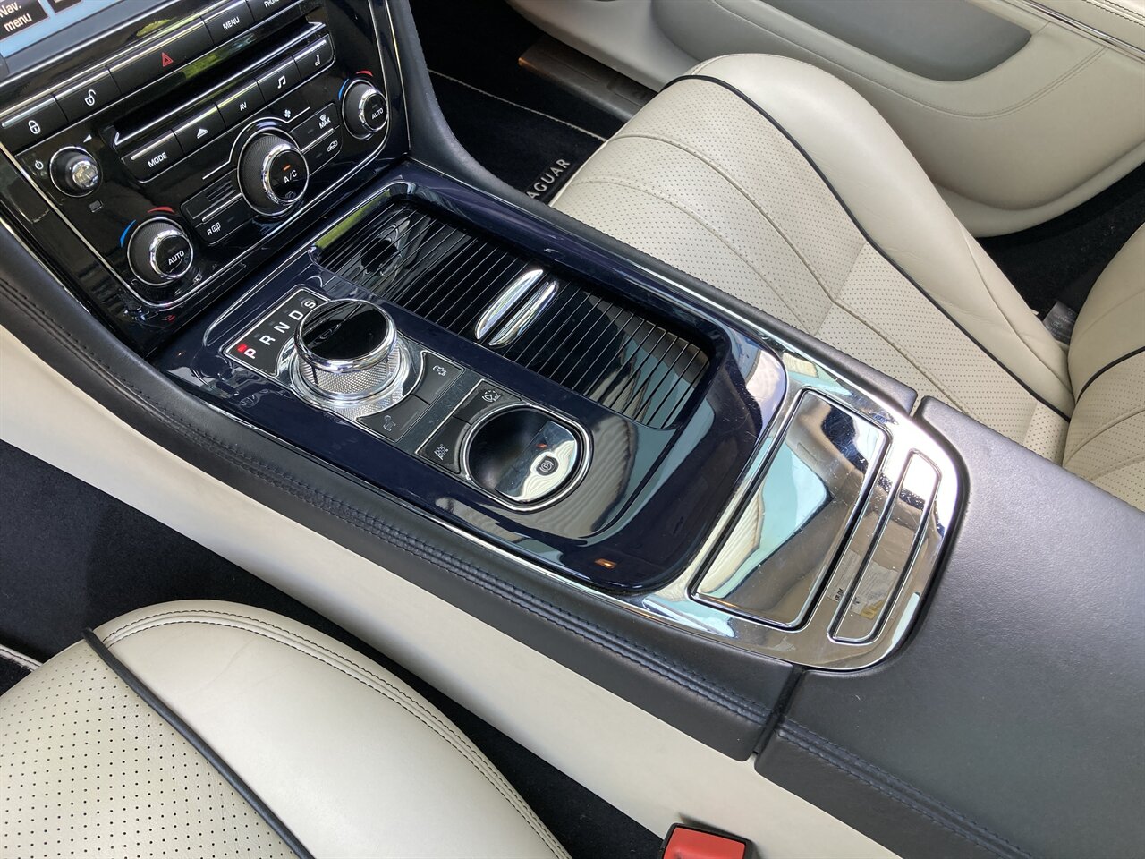 2012 Jaguar XJL Portfolio   - Photo 30 - Stuart, FL 34997