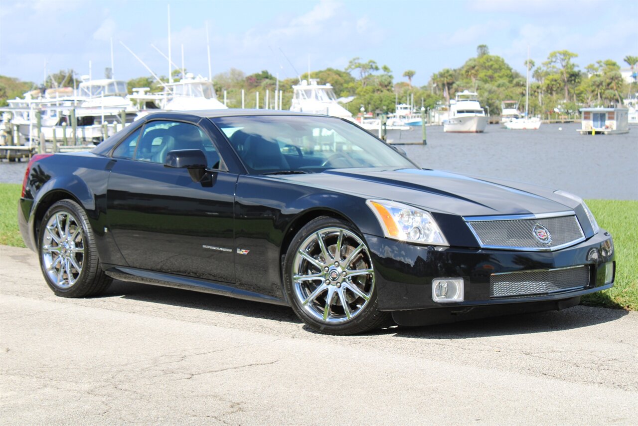 2008 Cadillac XLR-V   - Photo 4 - Stuart, FL 34997