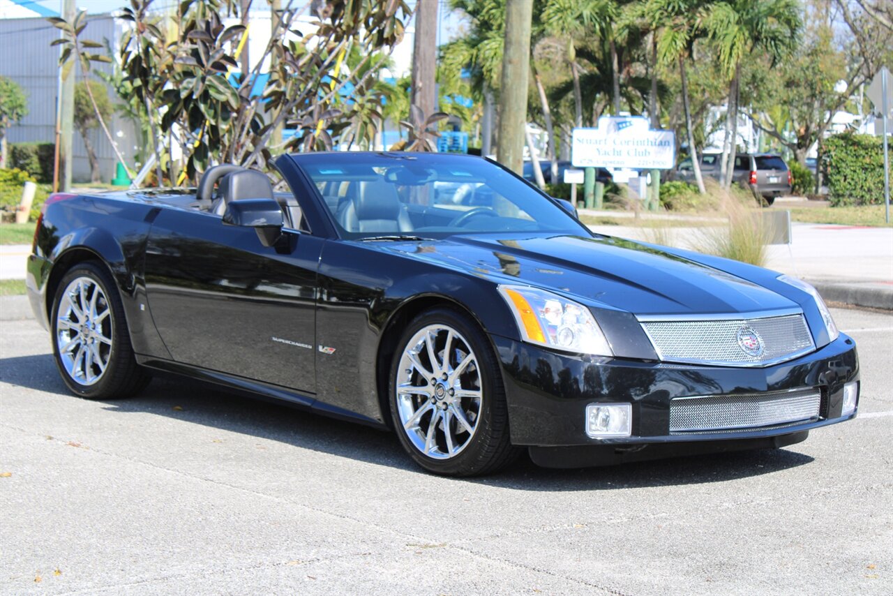 2008 Cadillac XLR-V   - Photo 10 - Stuart, FL 34997