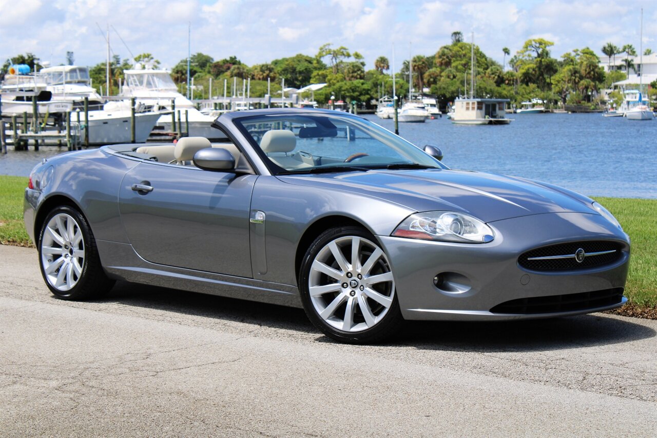 2007 Jaguar XK   - Photo 4 - Stuart, FL 34997