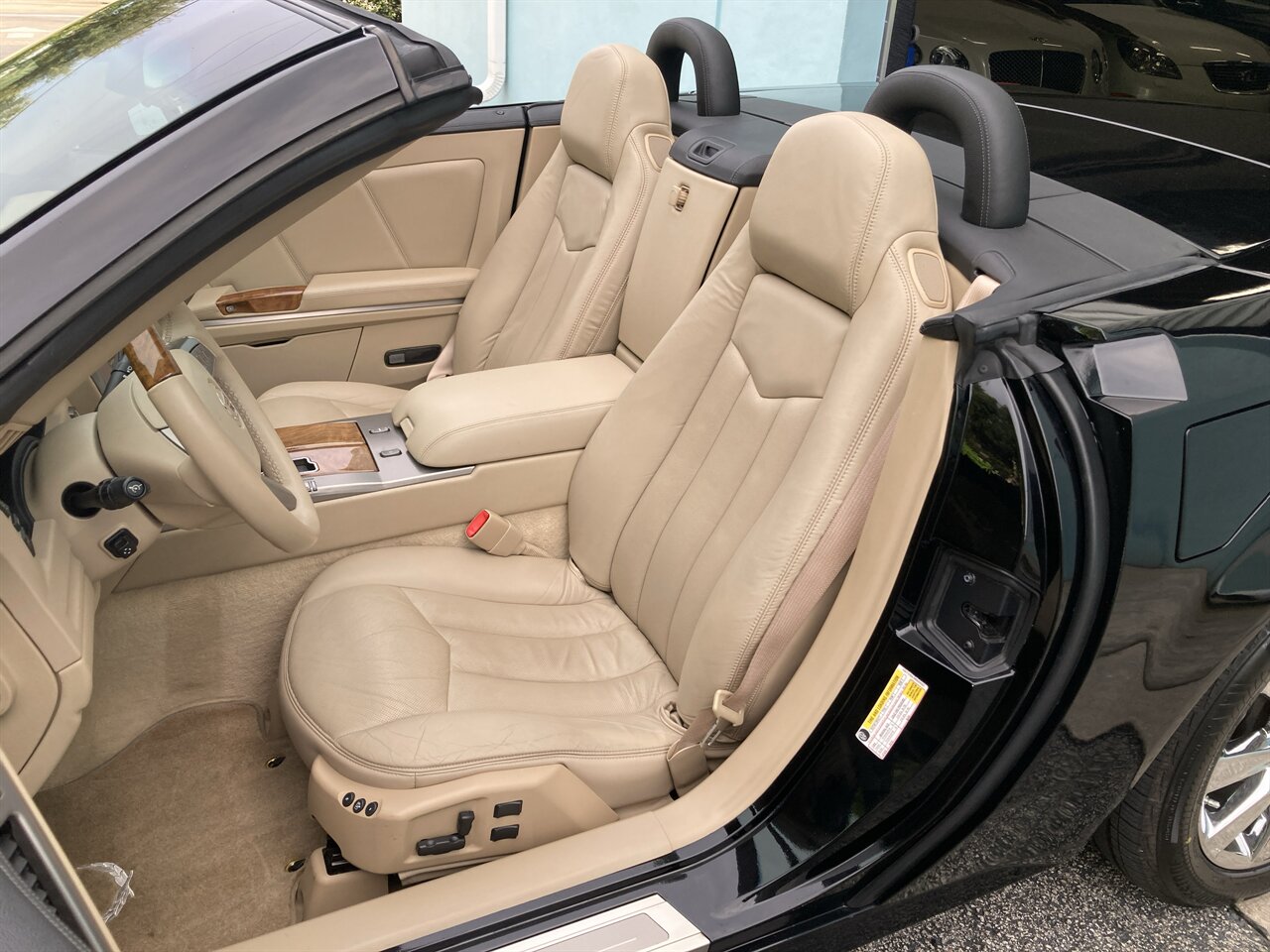 2009 Cadillac XLR Platinum   - Photo 15 - Stuart, FL 34997