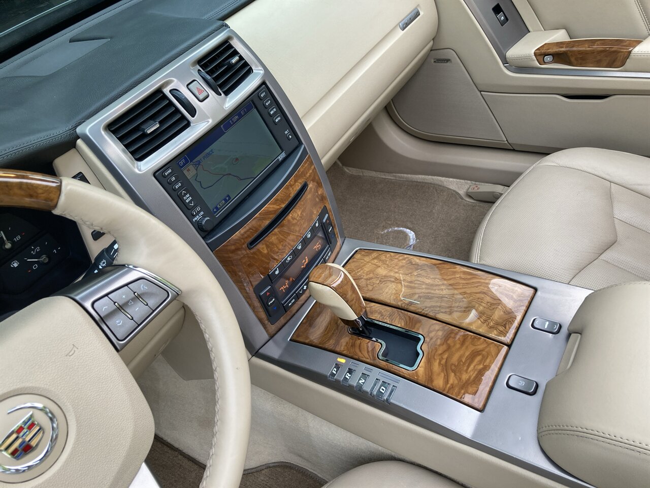 2009 Cadillac XLR Platinum   - Photo 23 - Stuart, FL 34997
