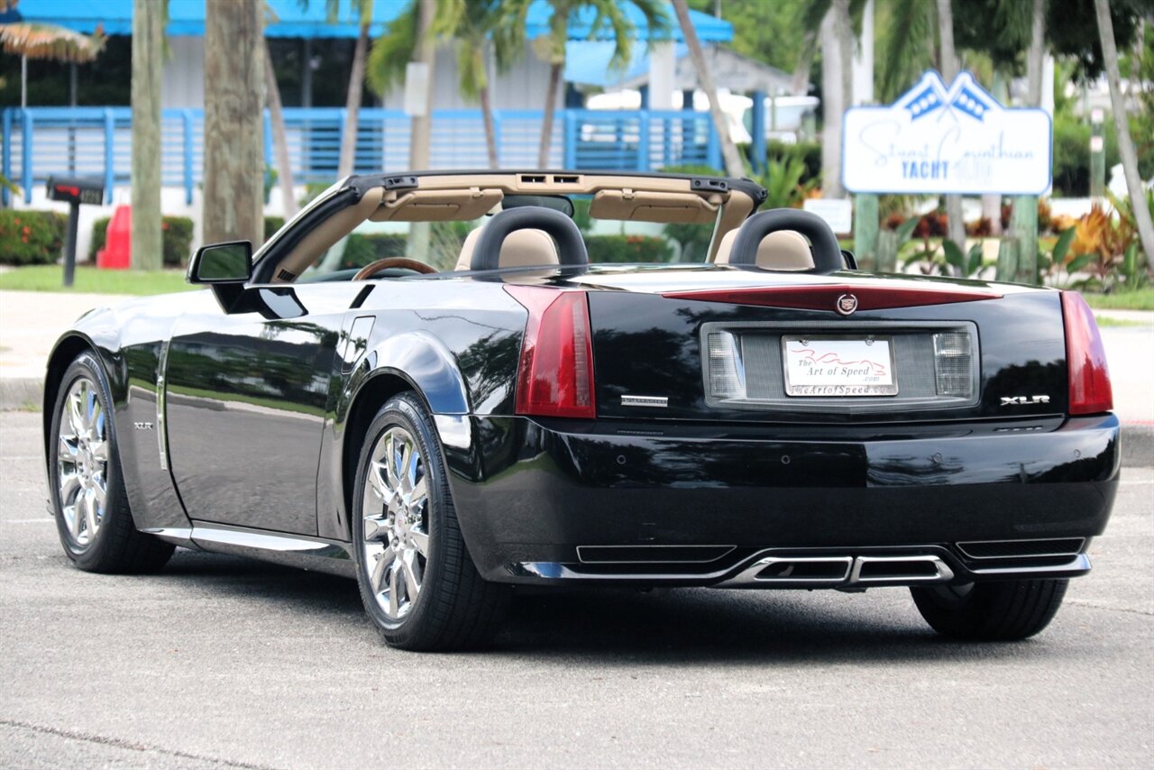 2009 Cadillac XLR Platinum   - Photo 12 - Stuart, FL 34997