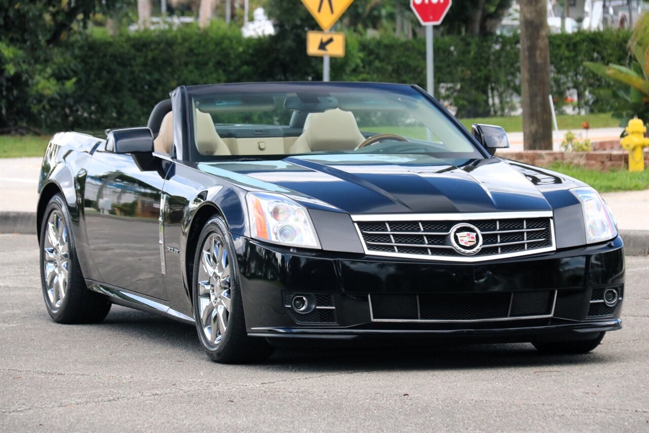 2009 Cadillac XLR Platinum   - Photo 10 - Stuart, FL 34997