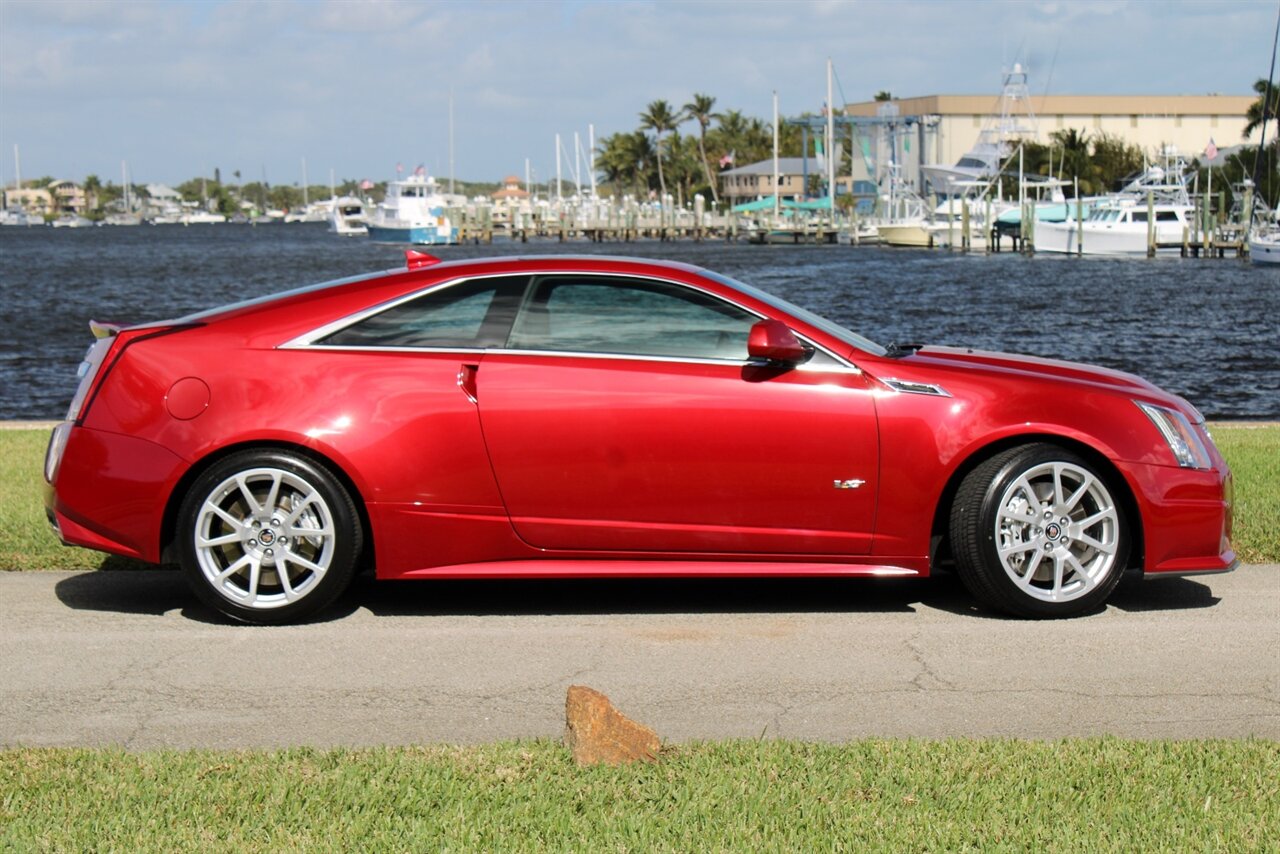 2011 Cadillac CTS-V   - Photo 7 - Stuart, FL 34997