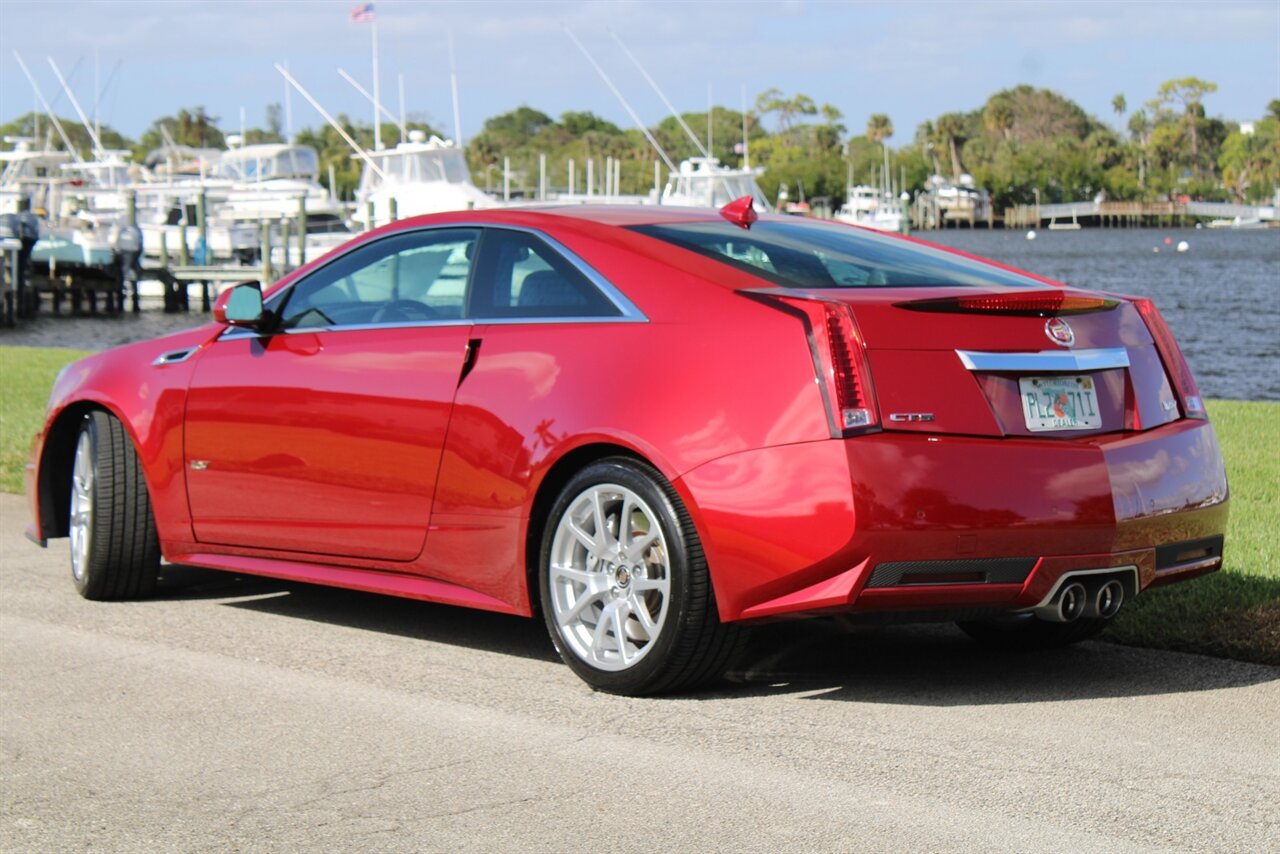 2011 Cadillac CTS-V   - Photo 14 - Stuart, FL 34997