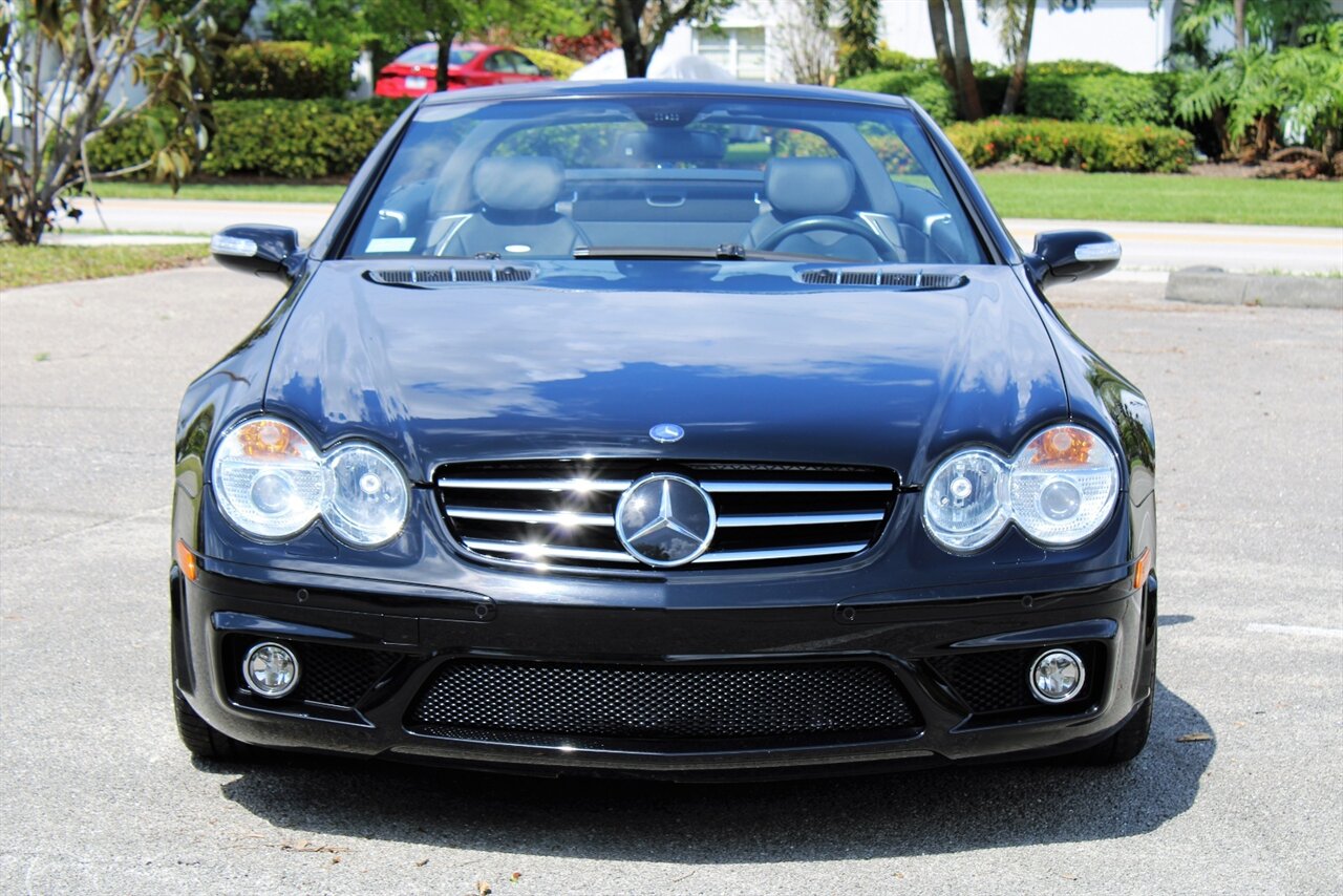 2007 Mercedes-Benz SL 55 AMG P30 AMG Performance Package   - Photo 8 - Stuart, FL 34997