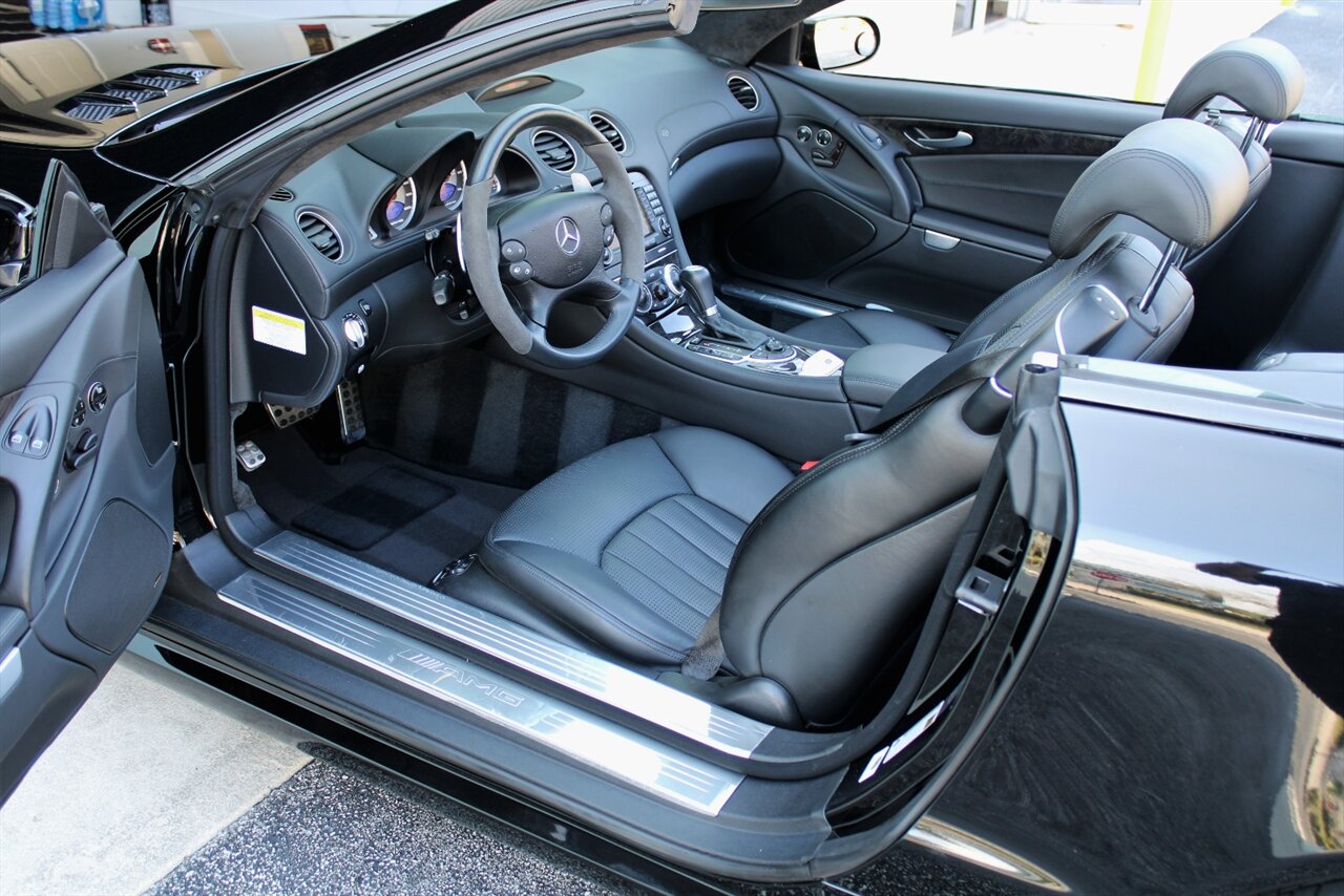 2007 Mercedes-Benz SL 55 AMG P30 AMG Performance Package   - Photo 13 - Stuart, FL 34997