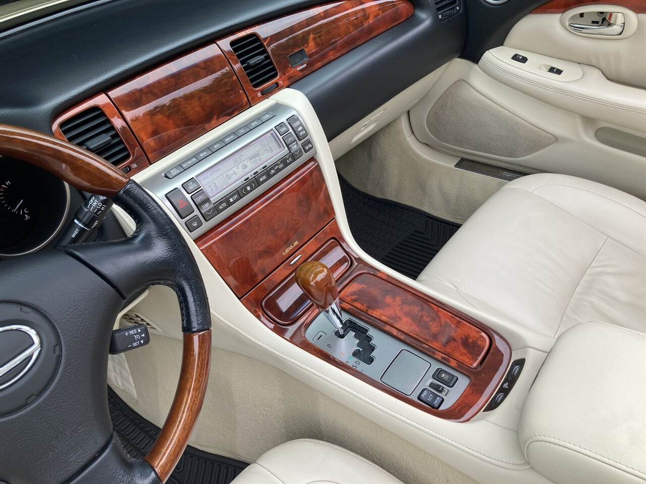 2007 Lexus SC 430   - Photo 23 - Stuart, FL 34997