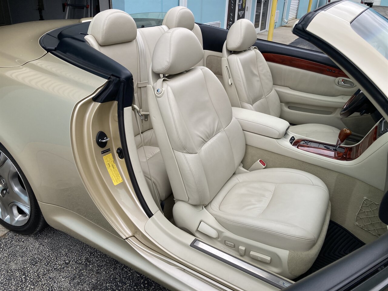 2007 Lexus SC 430   - Photo 16 - Stuart, FL 34997