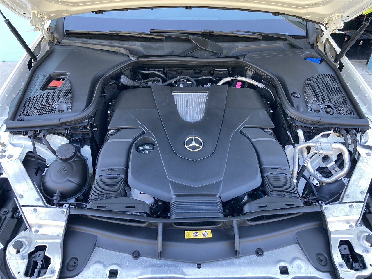 2019 Mercedes-Benz E 450 4MATIC   - Photo 43 - Stuart, FL 34997