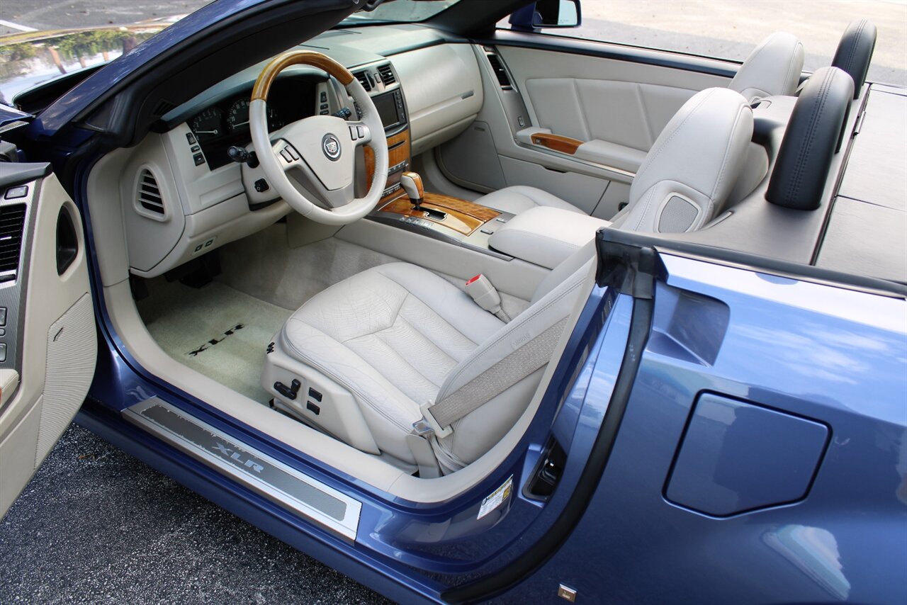 2006 Cadillac XLR   - Photo 14 - Stuart, FL 34997