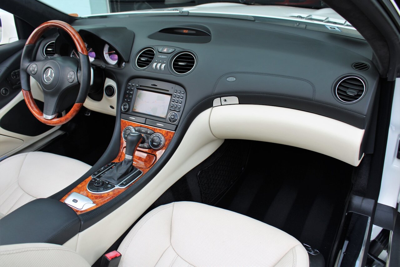 2009 Mercedes-Benz SL 600 Designo   - Photo 23 - Stuart, FL 34997