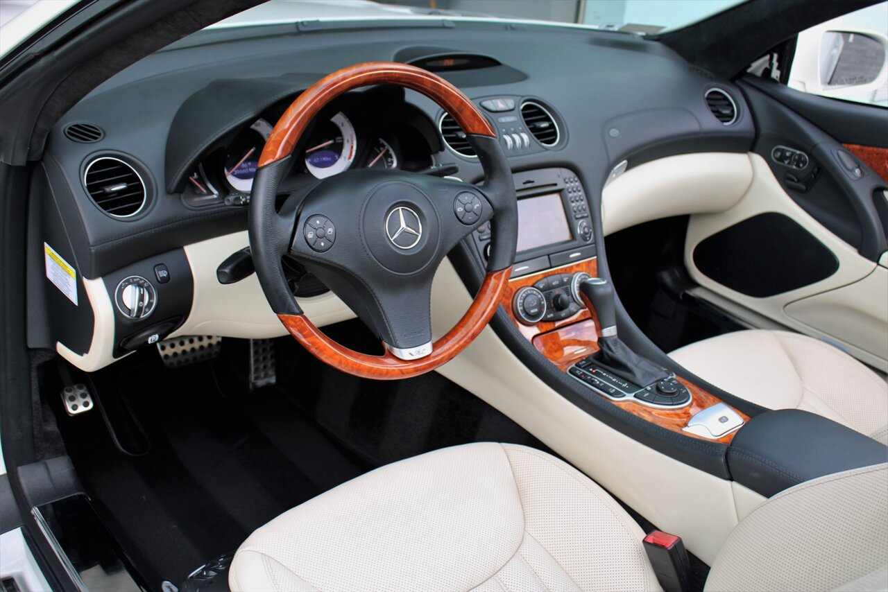 2009 Mercedes-Benz SL 600 Designo   - Photo 22 - Stuart, FL 34997