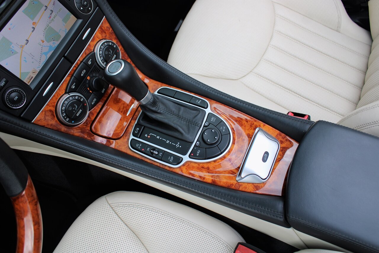 2009 Mercedes-Benz SL 600 Designo   - Photo 32 - Stuart, FL 34997