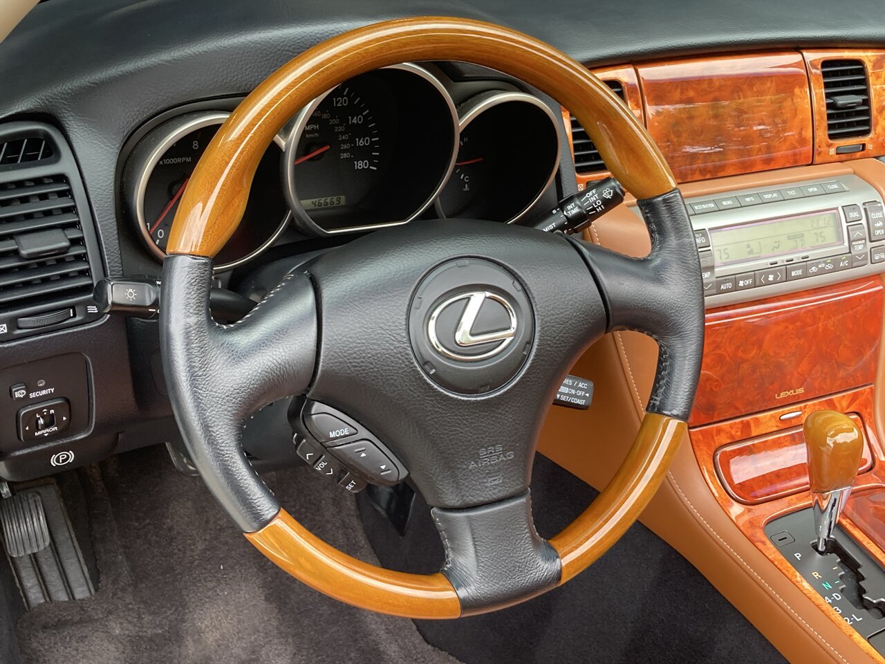 2005 Lexus SC 430   - Photo 20 - Stuart, FL 34997