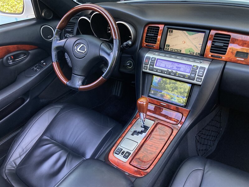 2007 Lexus SC 430  