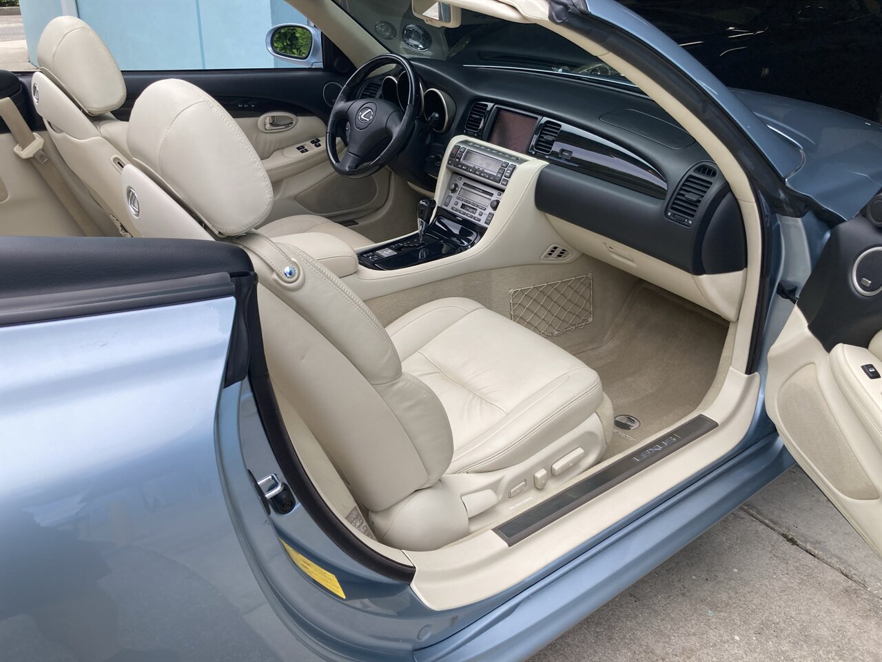 2004 Lexus SC 430 Pebble Beach Edition   - Photo 17 - Stuart, FL 34997