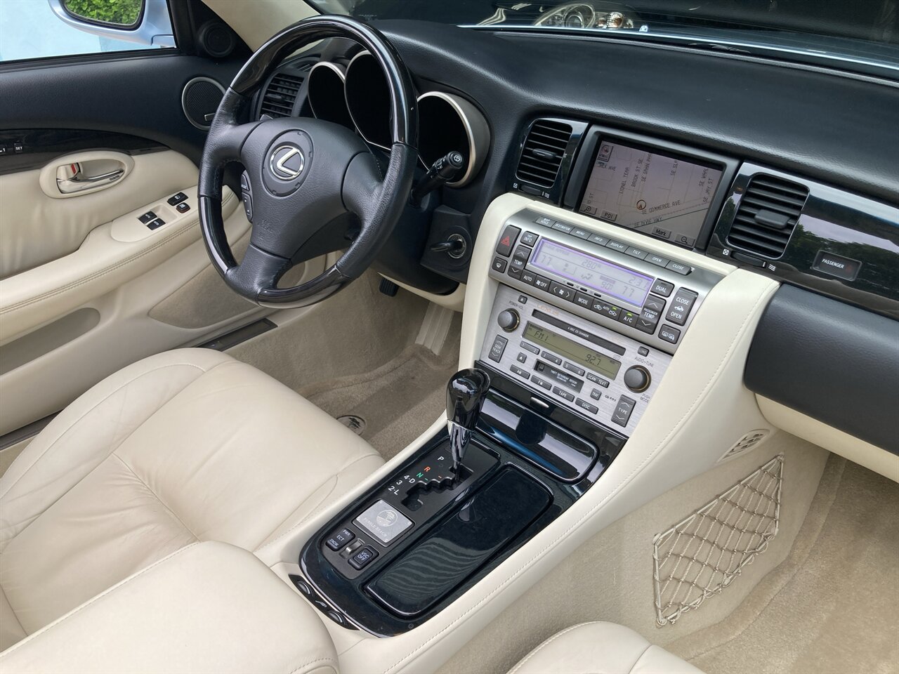 2004 Lexus SC 430 Pebble Beach Edition   - Photo 2 - Stuart, FL 34997