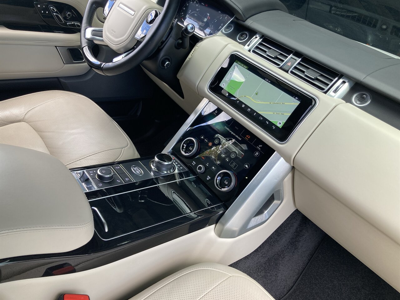 2019 Land Rover Range Rover Supercharged   - Photo 31 - Stuart, FL 34997