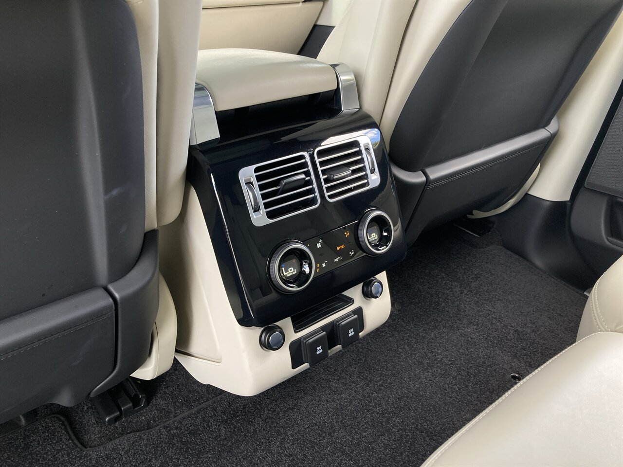 2019 Land Rover Range Rover Supercharged   - Photo 30 - Stuart, FL 34997