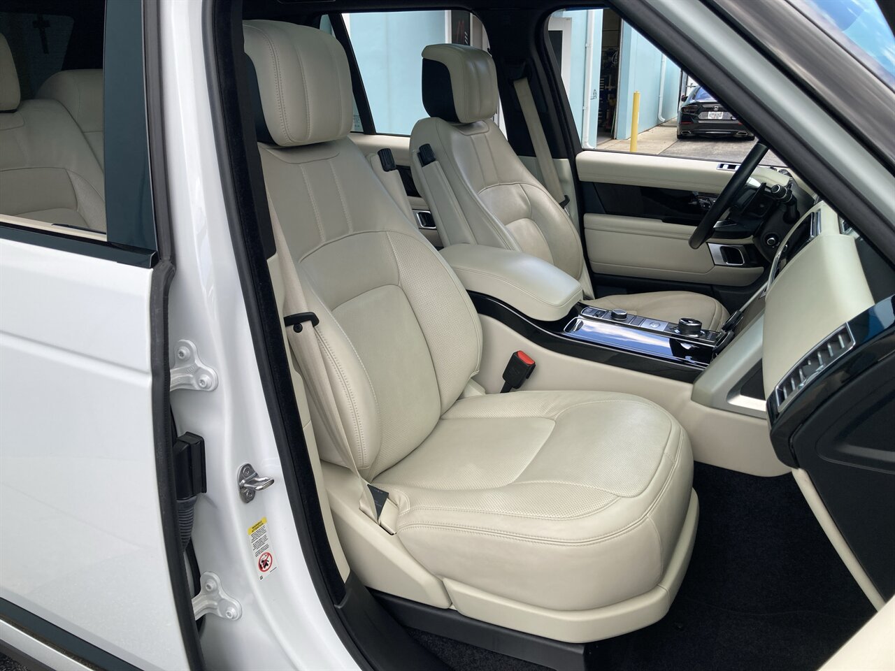 2019 Land Rover Range Rover Supercharged   - Photo 20 - Stuart, FL 34997