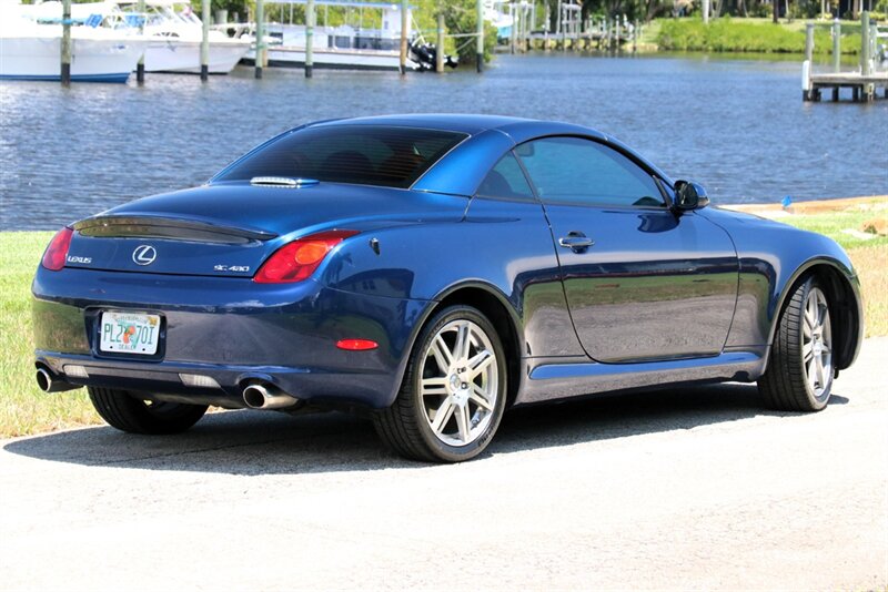 2004 Lexus SC 430  