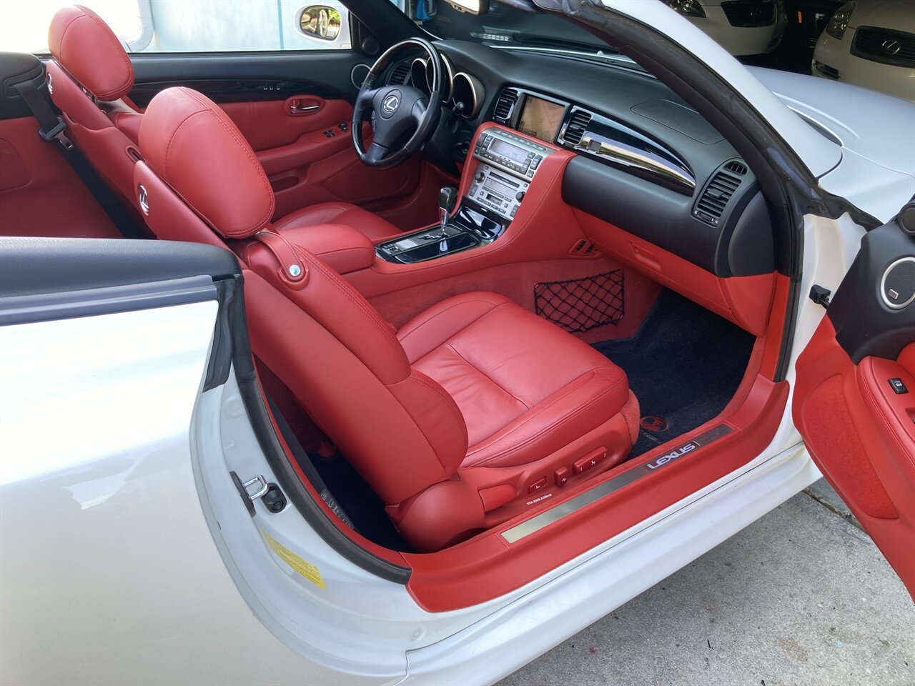 2007 Lexus SC 430   - Photo 17 - Stuart, FL 34997