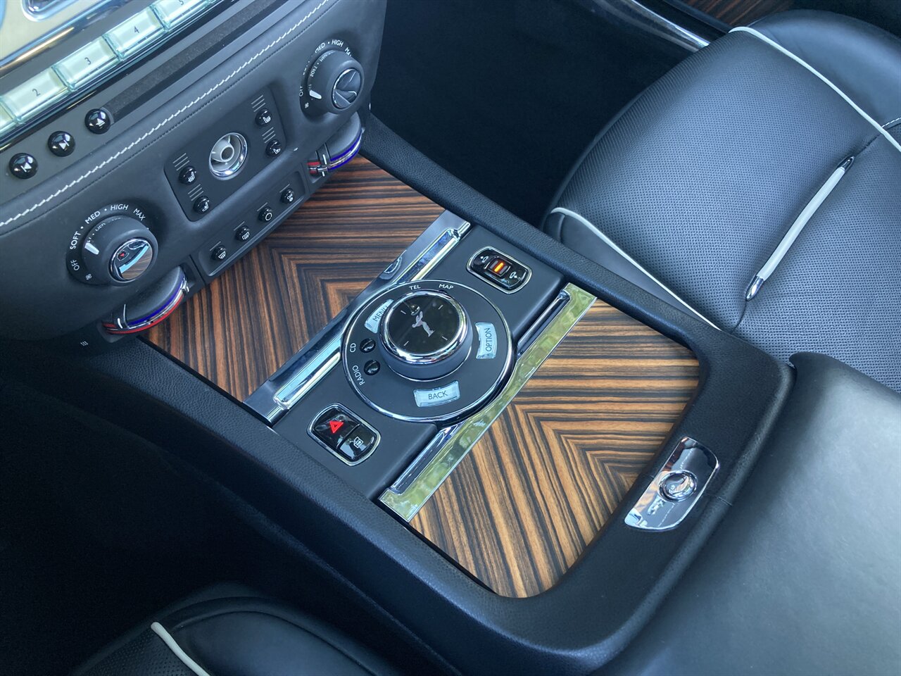 2016 Rolls-Royce Wraith   - Photo 31 - Stuart, FL 34997