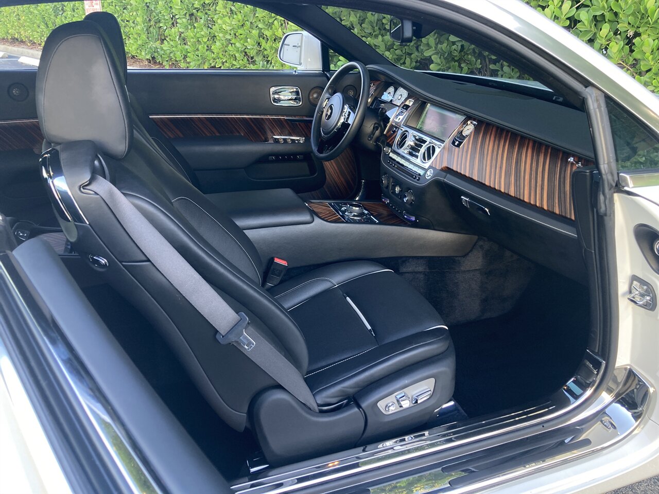 2016 Rolls-Royce Wraith   - Photo 19 - Stuart, FL 34997