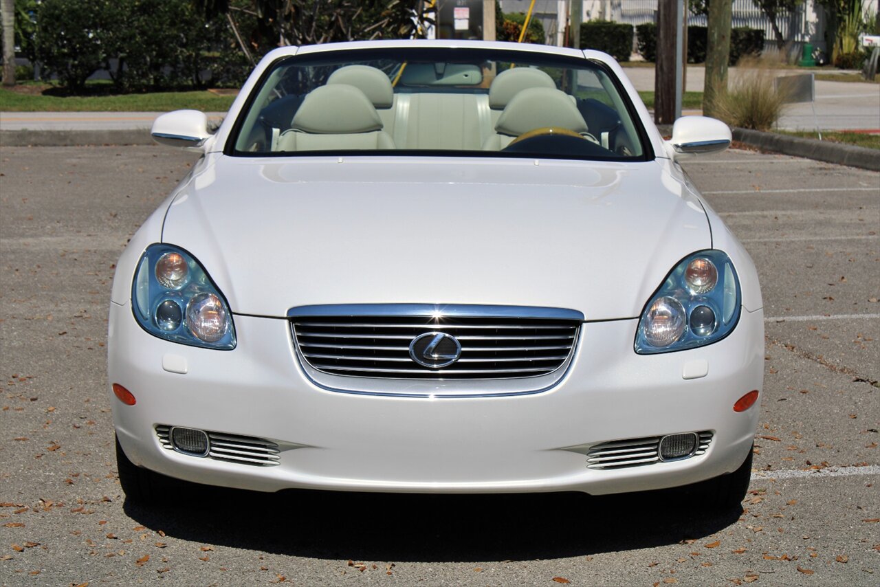 2005 Lexus SC 430   - Photo 8 - Stuart, FL 34997